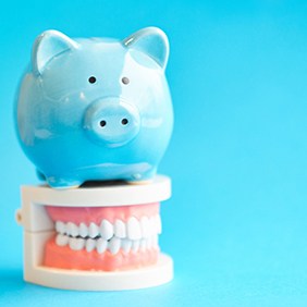 piggy bank representing cost of Invisalign in Glendale